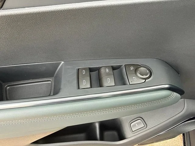 2026 GMC Acadia AT4 - Photo 12