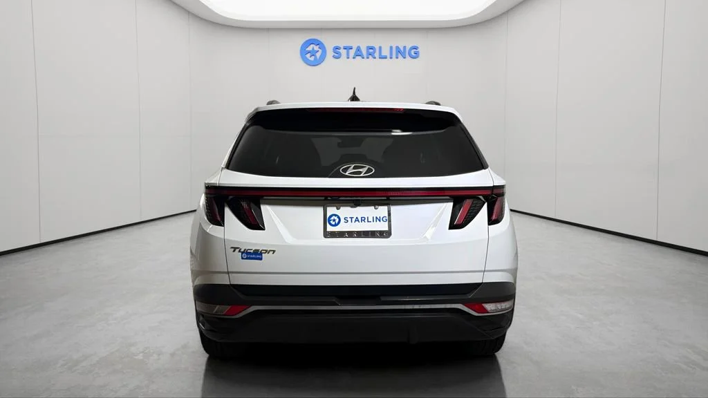 Used 2022 White Hyundai SEL image 7
