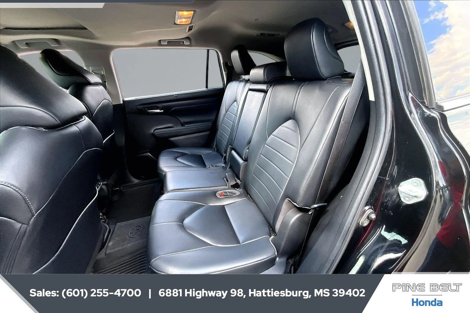 Used 2023 Midnight Black Metallic Toyota XLE image 19