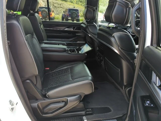 Certified Used 2024 White Jeep Series II image 24