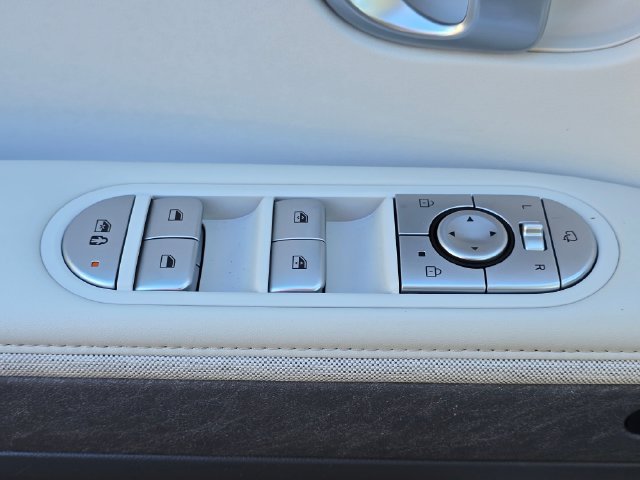 2023 Hyundai IONIQ 5 Limited - Photo 23
