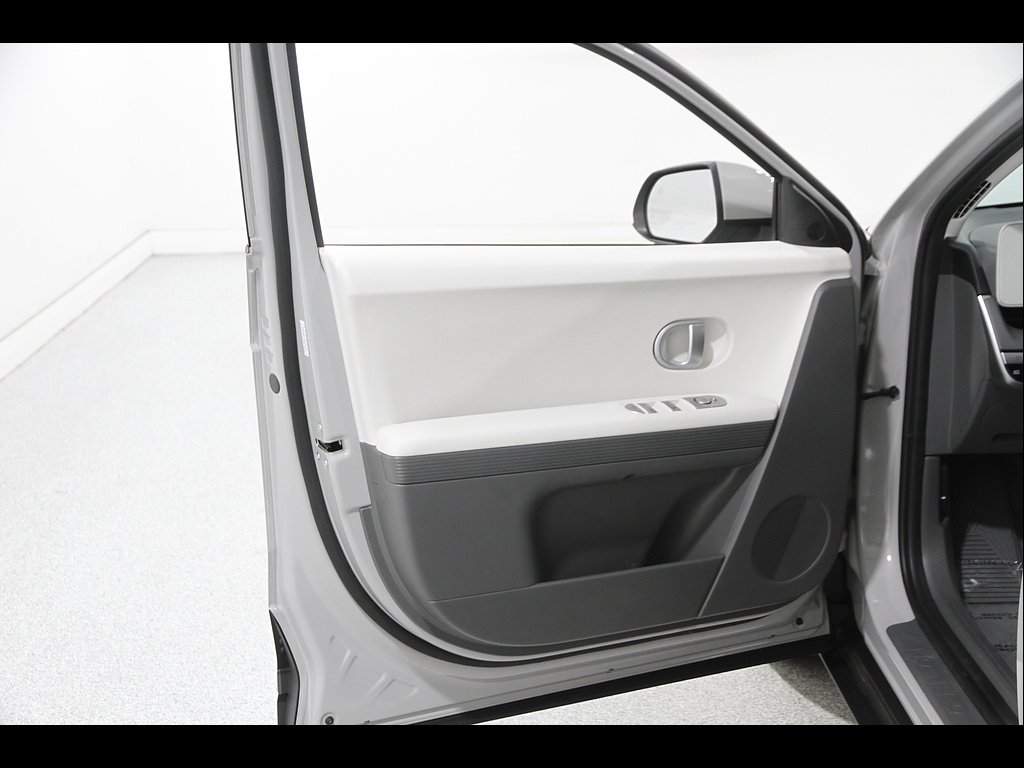 Certified Used 2024 Cyber Gray Hyundai SEL image 4
