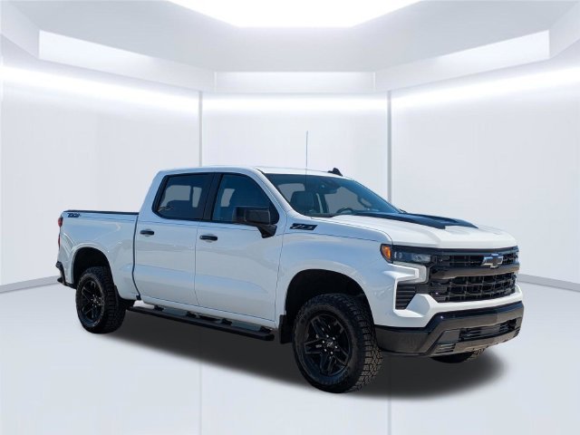 Used 2024 White Chevrolet LT Trail Boss image 8