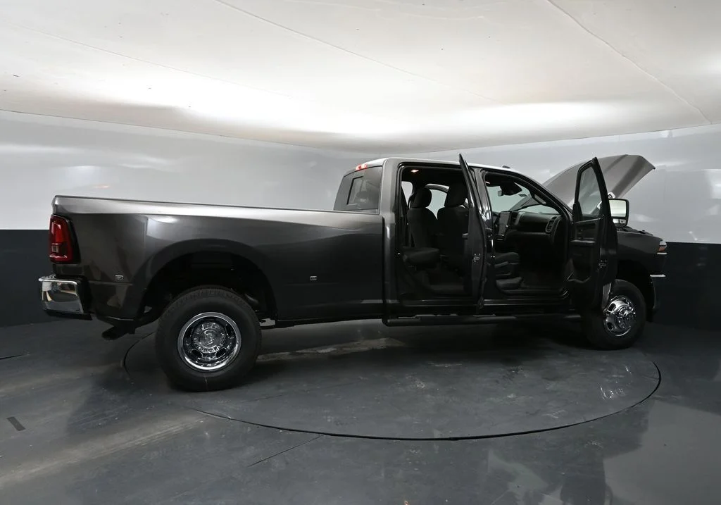 New 2026 Gray Ram Tradesman image 34