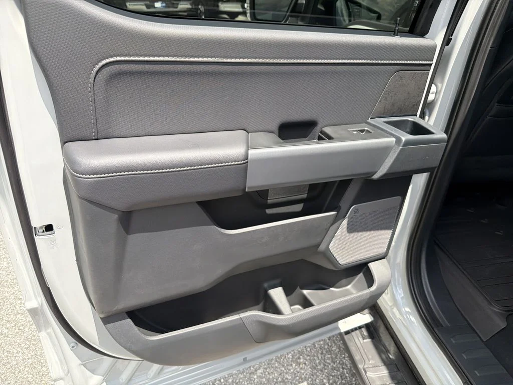 New 2026 White Ford XLT image 24