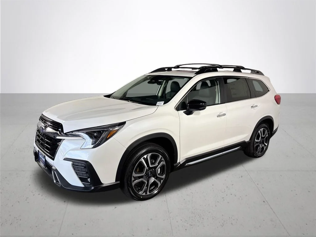 New 2026 CRYSTAL WHITE PEARL Subaru Touring 7-Passenger image 2
