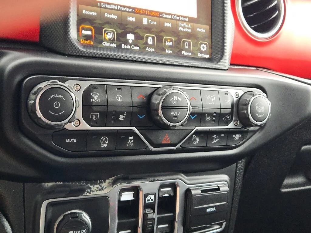 Used 2020 Gray Jeep Unlimited Rubicon image 26