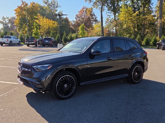 New 2027 Graphite Grey Metallic Mercedes-Benz GLC300 image 6