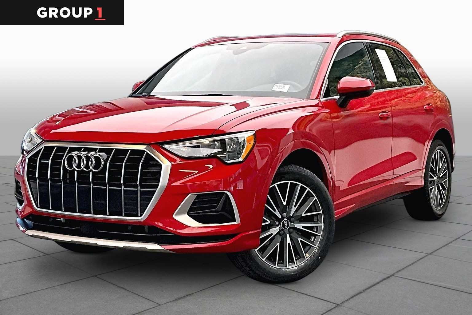 Pre-Owned 2022 Audi Q3 Premium
