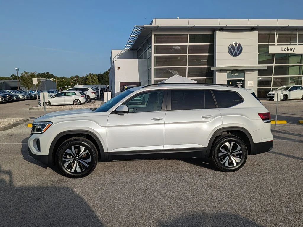 New 2026 White Volkswagen 2.0T SE image 5