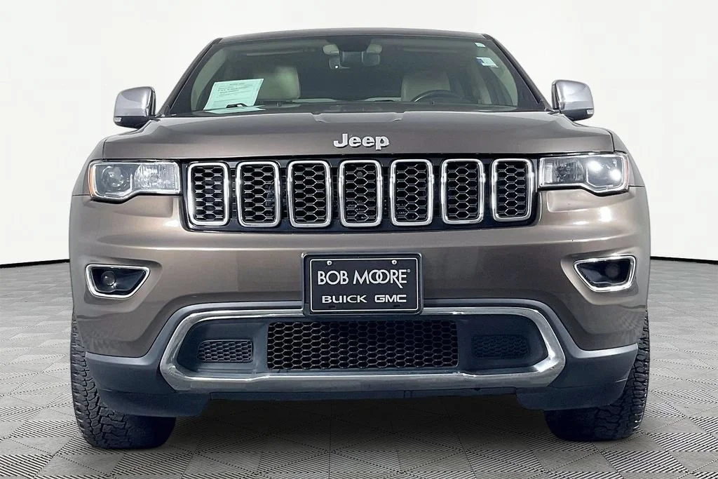 Certified Used 2019 Brown Jeep Limited 4x4 image 2