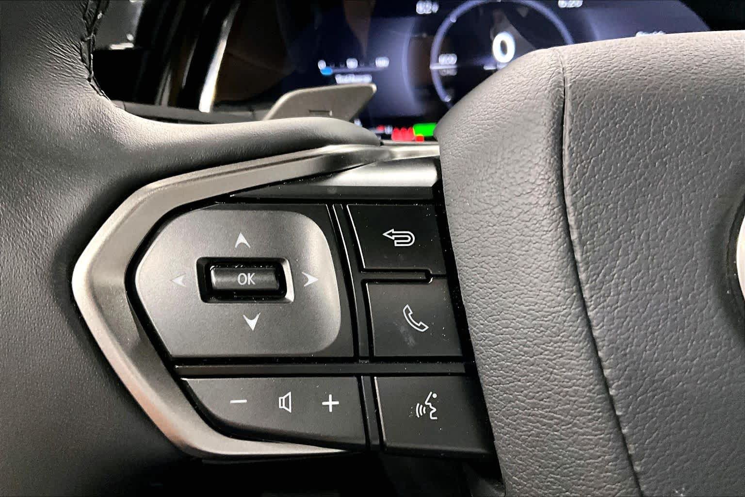 2026 Lexus RX Hybrid 350h - Photo 23