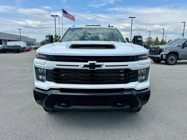 2026 Chevrolet Silverado 2500 HD Custom - Photo 9