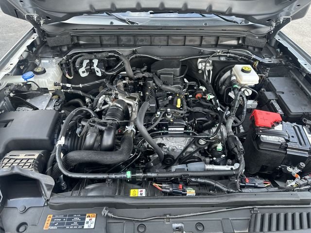 Used 2023 Silver Ford Base image 19