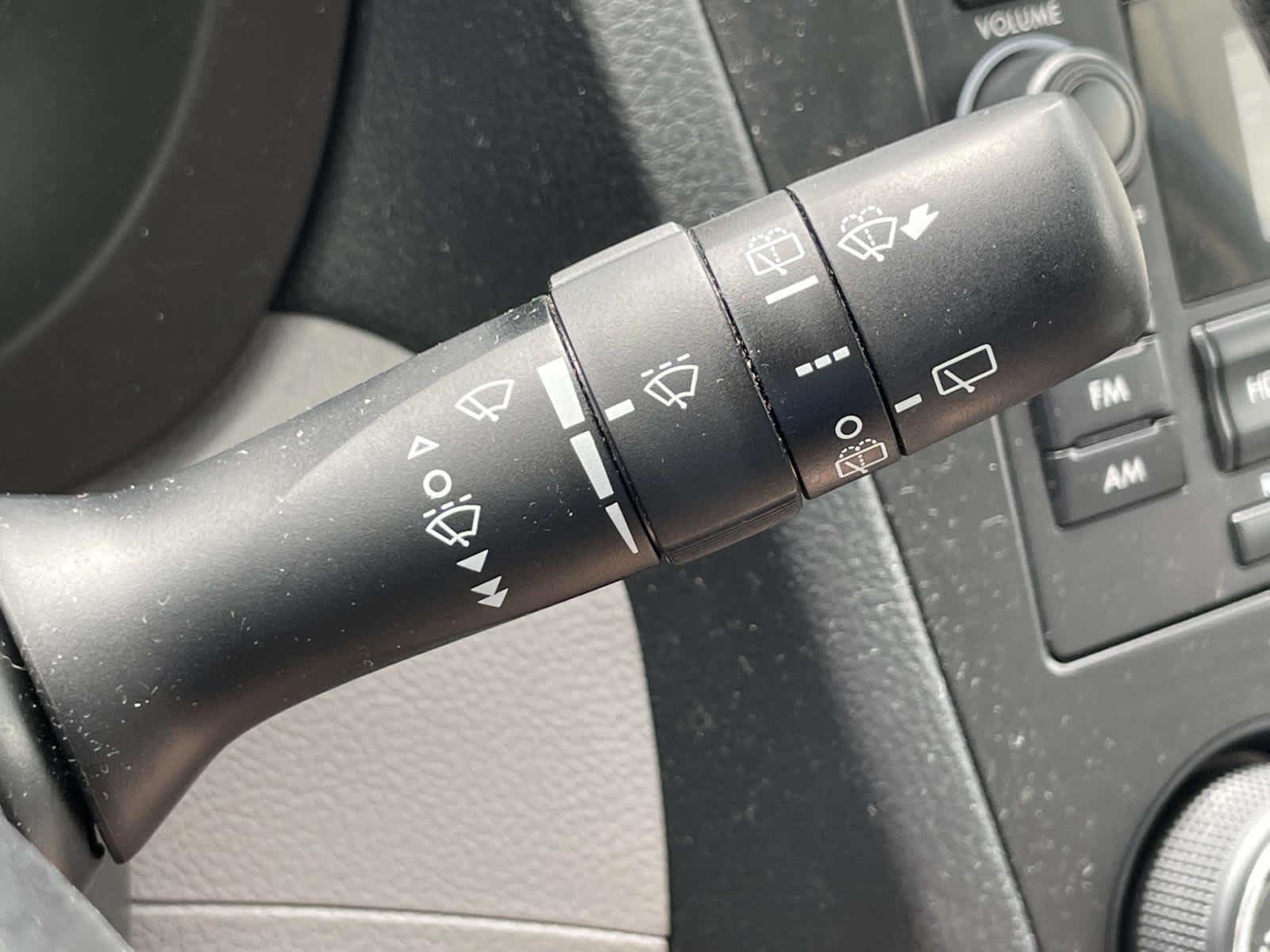 Used 2014 Marine Blue Pearl Subaru 2.5i Premium image 32