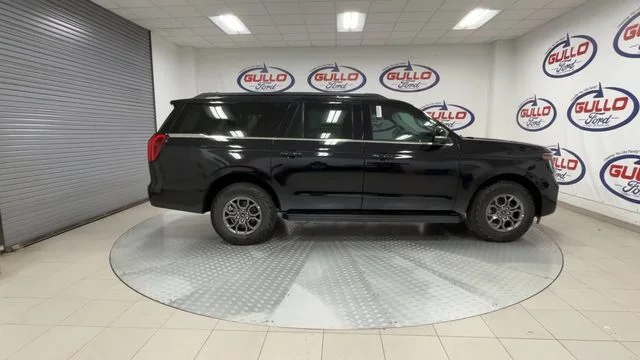 New 2027 Agate Black Metallic Ford Active image 13