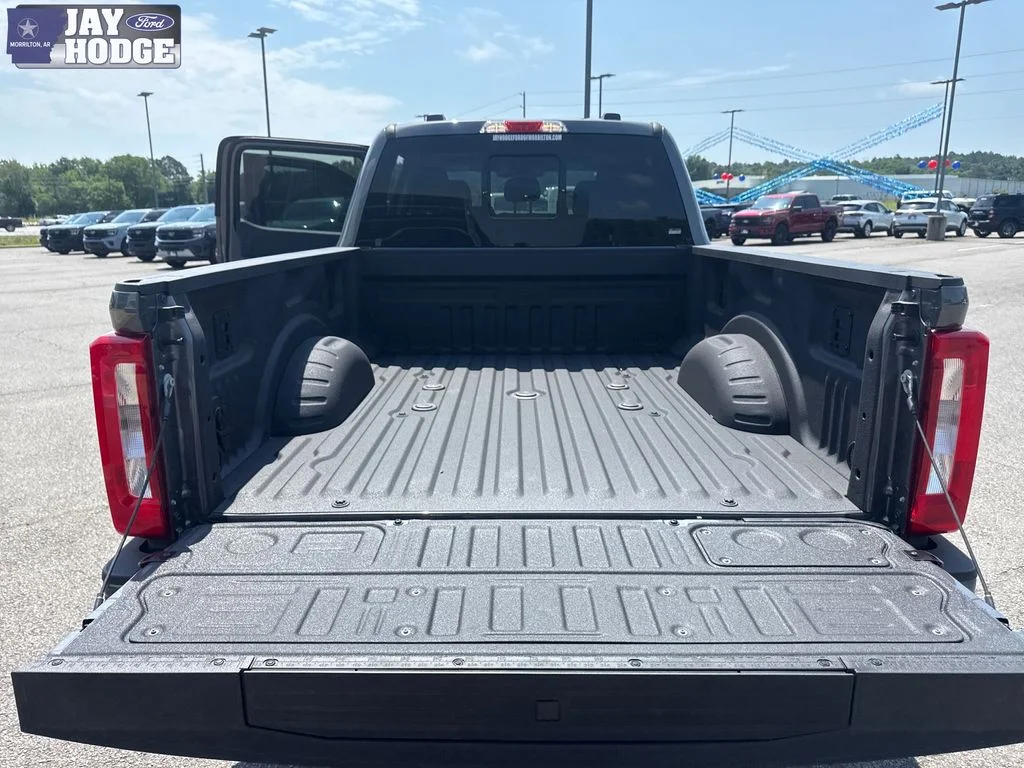 2026 Ford F-350 Super Duty XL - Photo 30