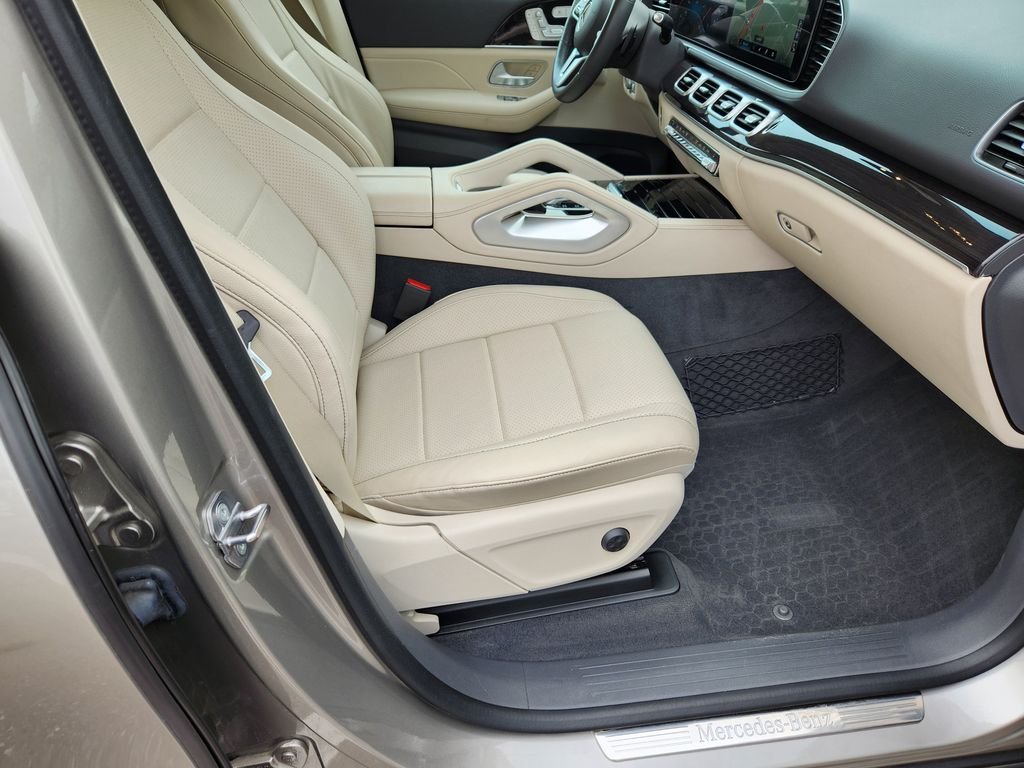 Used 2020 Mojave Silver Metallic Mercedes-Benz GLE350 4MATIC® image 15