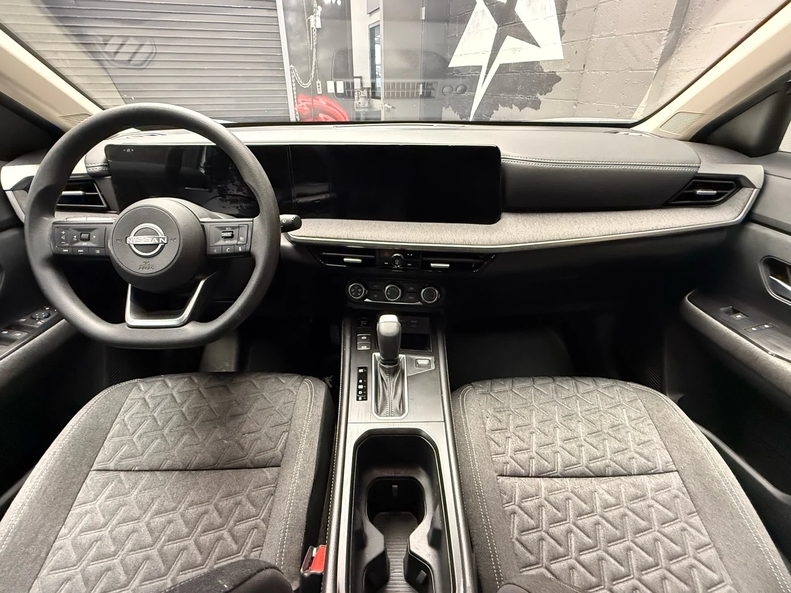 Used 2025 Fresh Powder (qm1) Nissan SV image 21