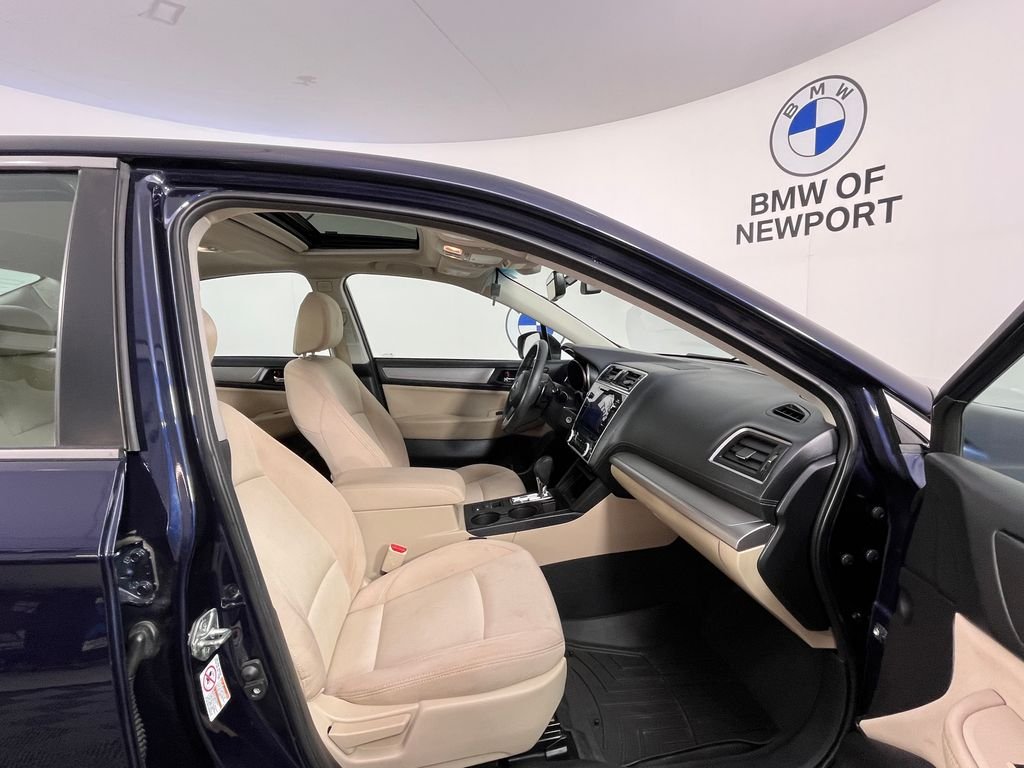 Used 2018 Blue Subaru 2.5i image 16