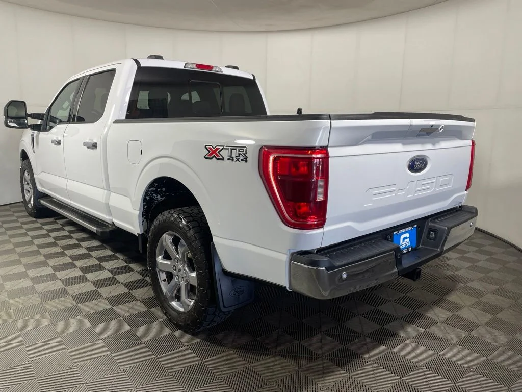 Used 2022 Oxford White Ford XLT image 6