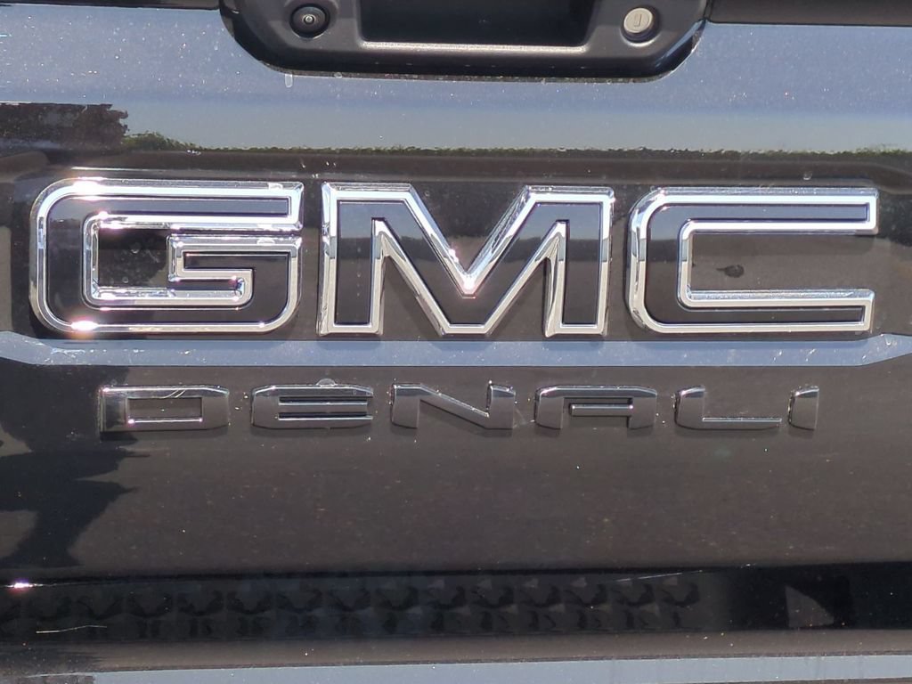 New 2026 Onyx Black GMC Denali image 31