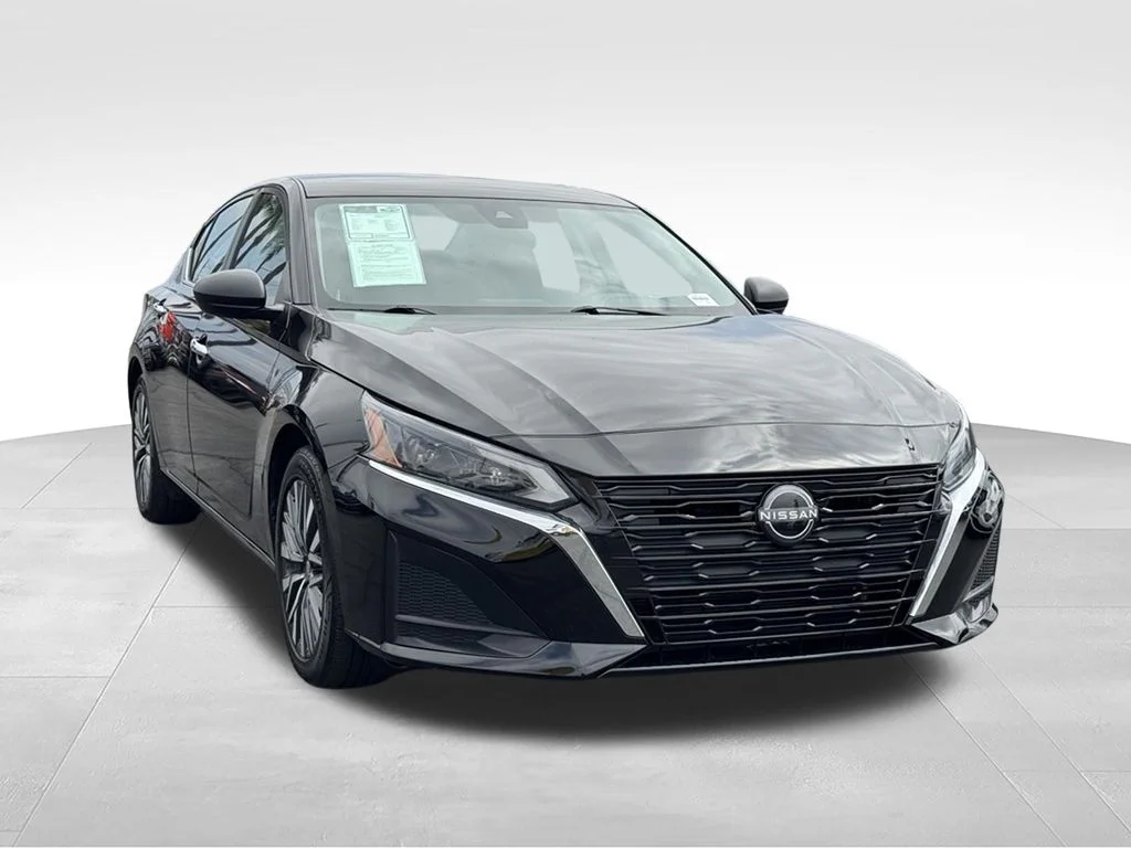 Used 2024 Nissan Altima SV with VIN 1N4BL4DV4RN349309 for sale in West Covina, CA