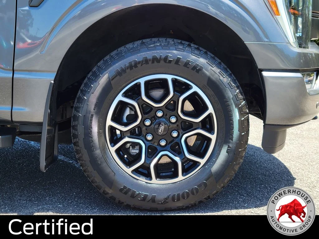 Used 2022 Gray Ford Lariat image 12