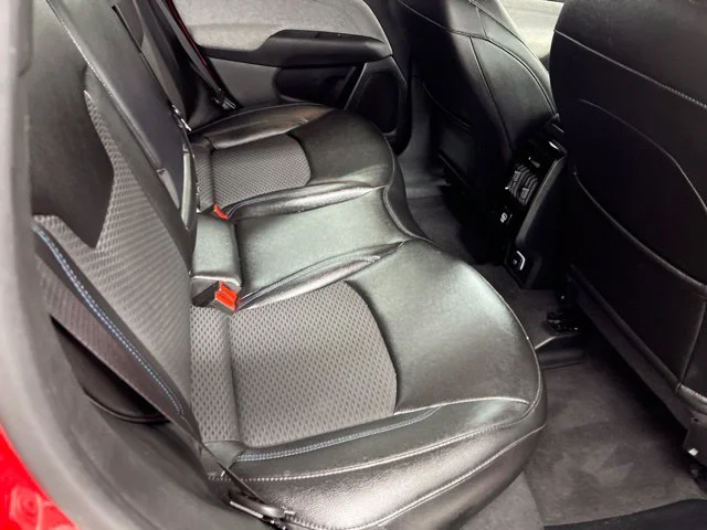 Used 2024  Jeep Latitude image 23