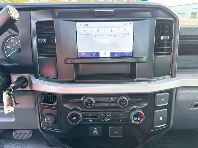 New 2026 Oxford White Ford F-350® XL image 24