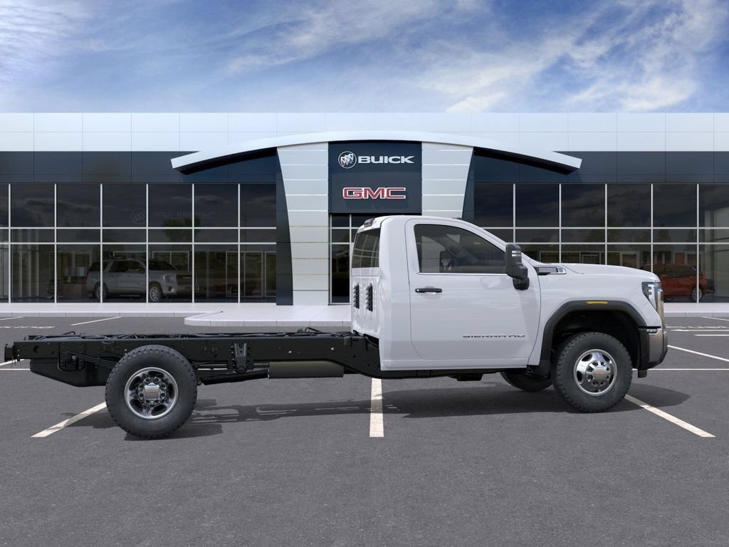 New 2026 Summit White GMC Pro image 5