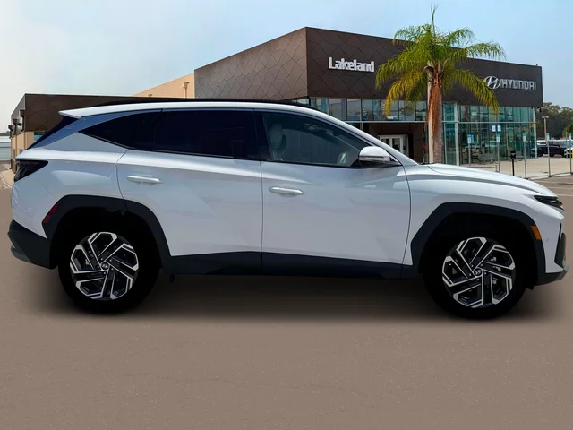New 2026 Hyundai TUCSON Limited