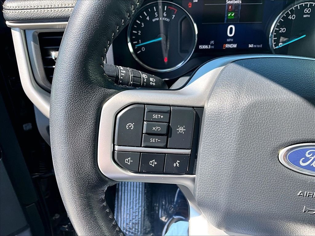Used 2024 Black Ford XLT image 23