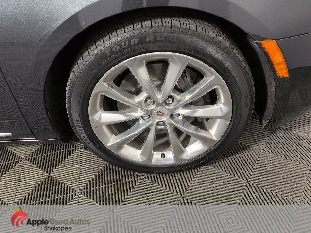 Used 2013 Gray Cadillac Premium image 42
