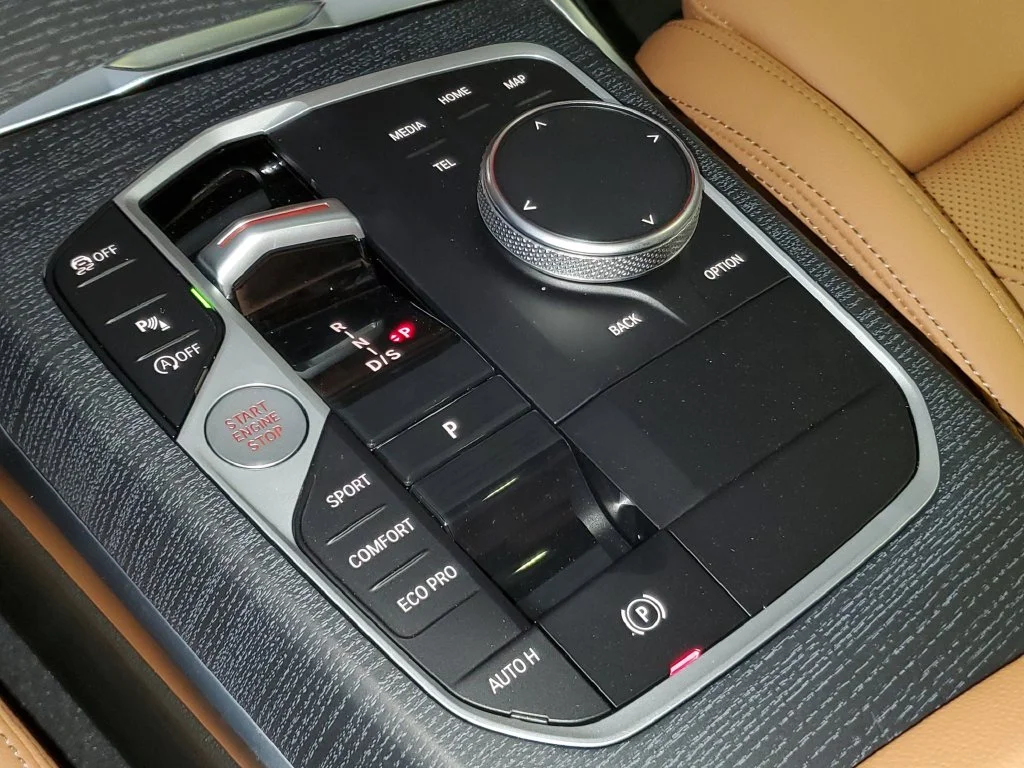 New 2026 Black BMW 330i xDrive image 25