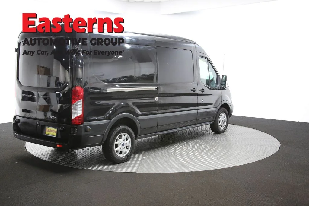 Used 2015 Black Ford Base image 38
