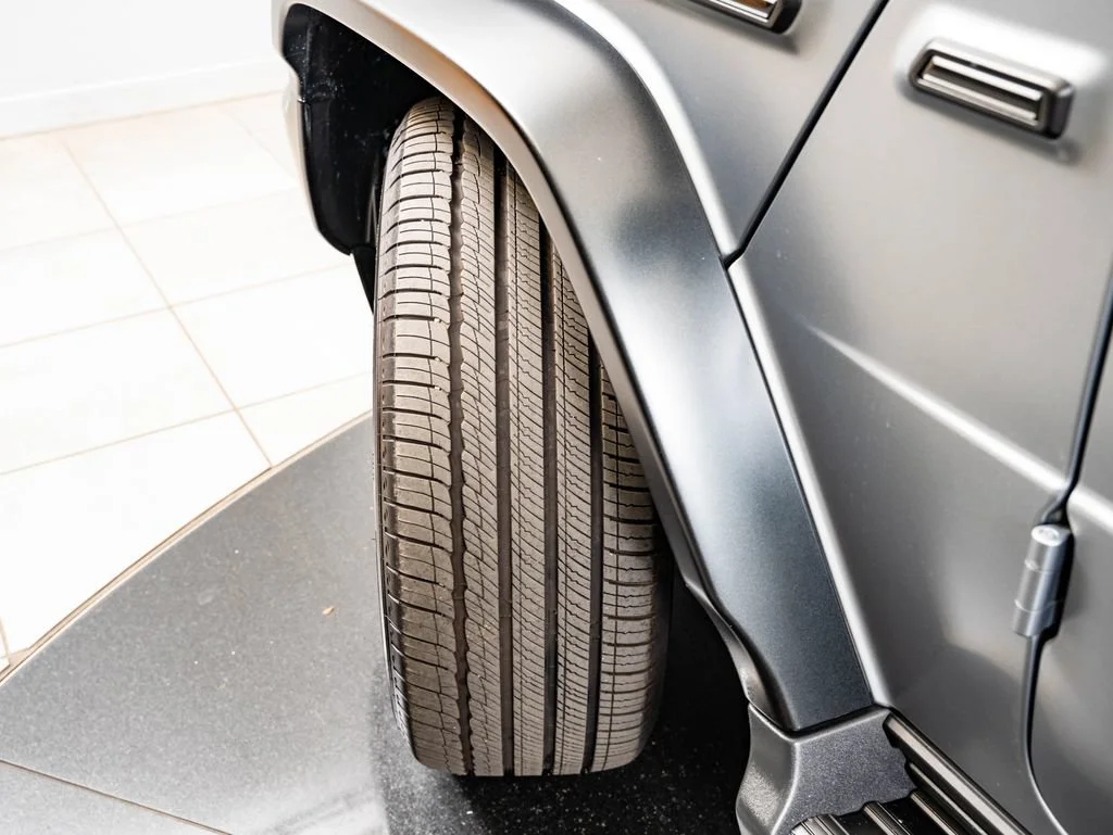 Certified Used 2025 Manufaktur Platinum Magno Mercedes-Benz G 550 image 50