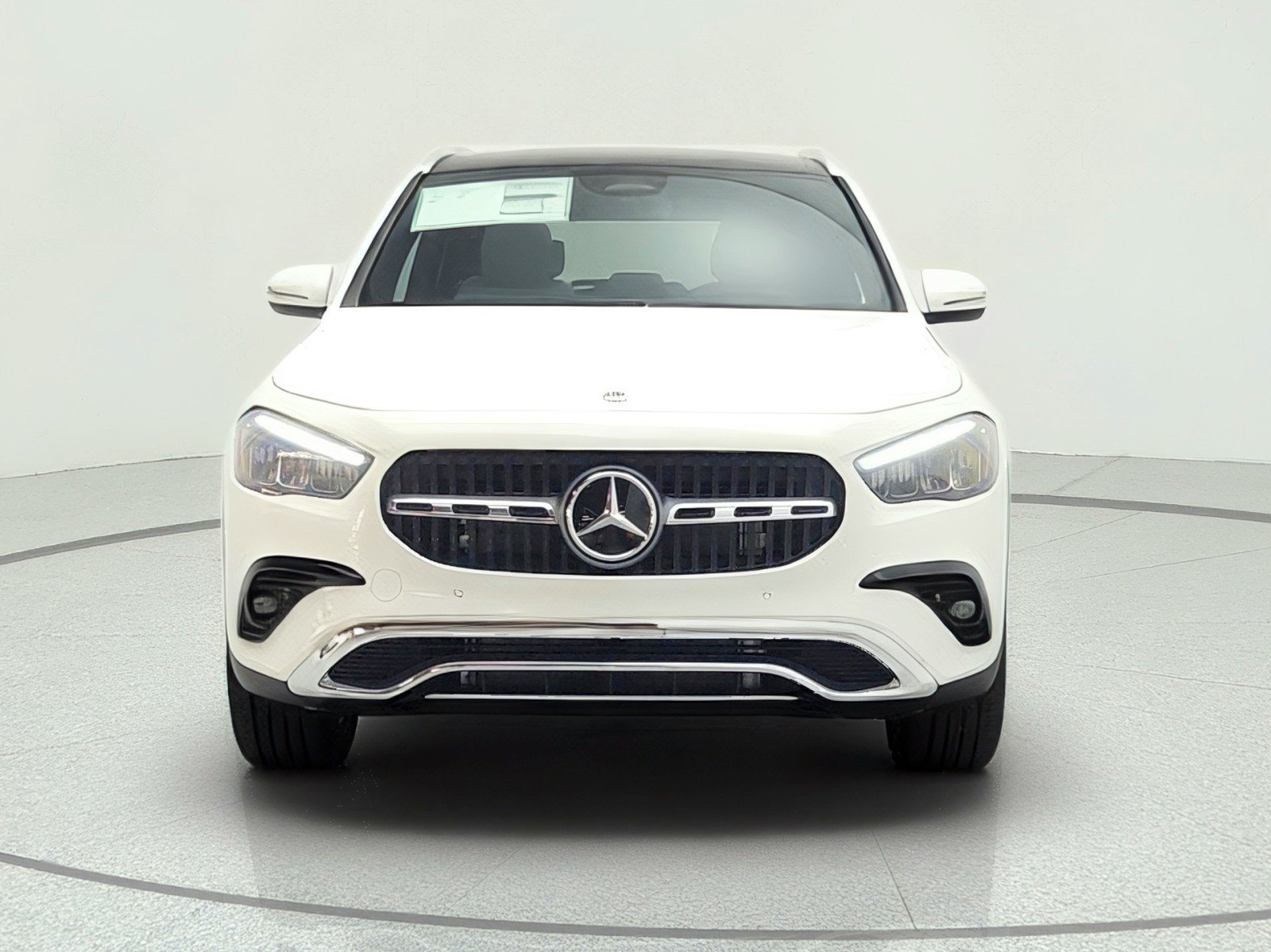 New 2026 Polar White Mercedes-Benz GLA 250 SUV image 2