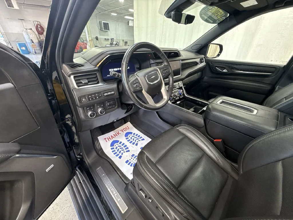Certified Used 2022 ONYX BLACK GMC Denali image 13