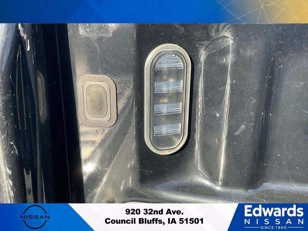 Used 2017 Black Ford XLT image 14