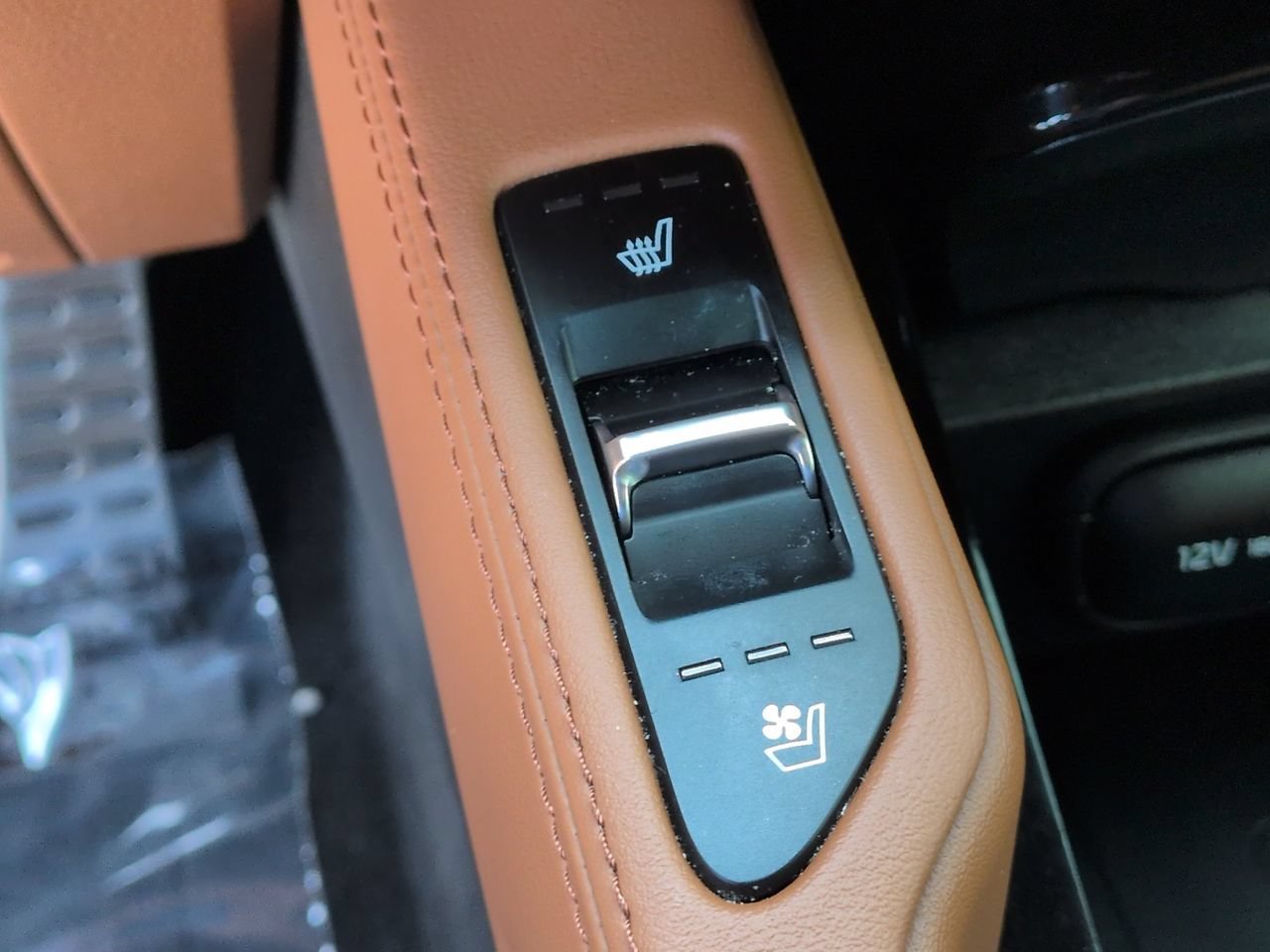 Certified Used 2023 Ebony Black Kia SX X-Line image 30