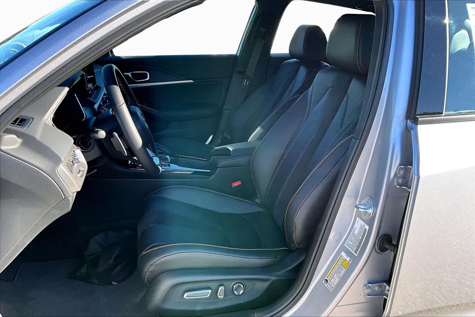 New 2026 Solar Silver Metallic Acura w/A-Spec Technology Package image 9