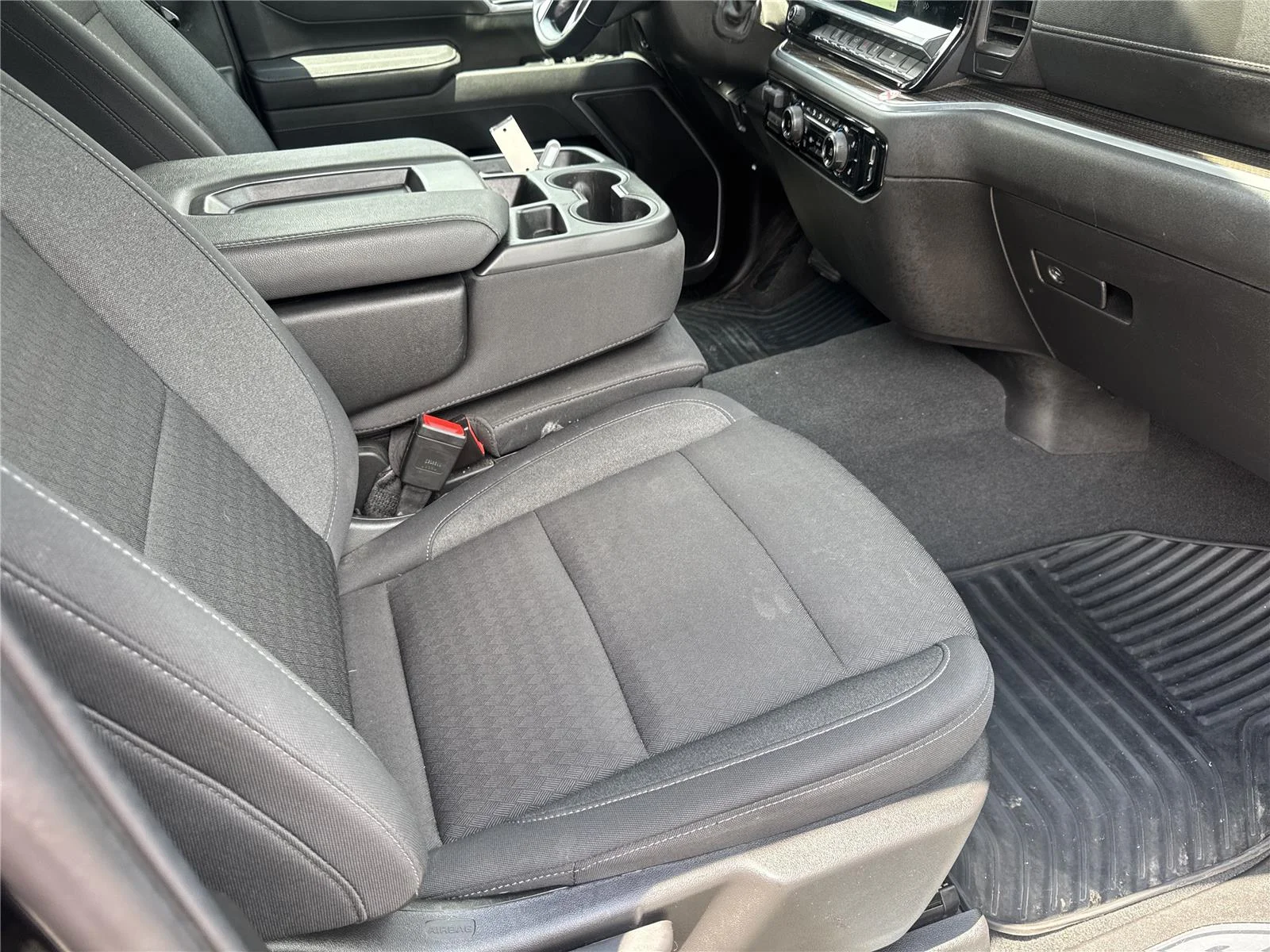 Used 2025 Black Chevrolet LT image 34