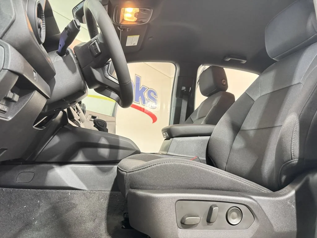 2026 Chevrolet Colorado Work Truck - Photo 8
