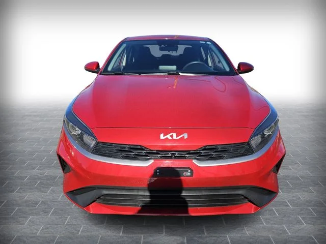 Used 2024 Red Kia LXS image 2