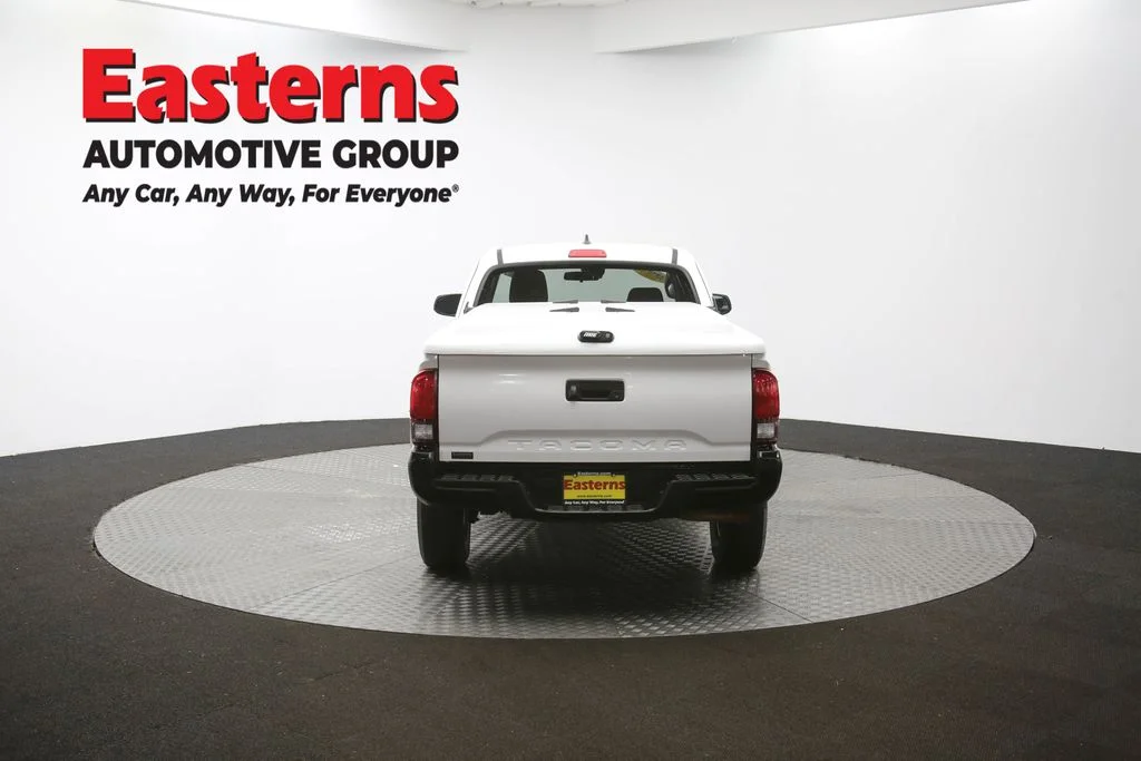 Used 2019 White Toyota SR image 35