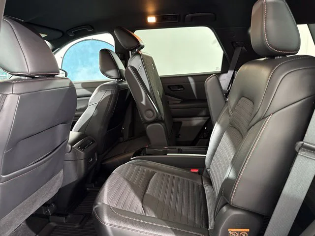 Used 2023 Gray Nissan Rock Creek image 14