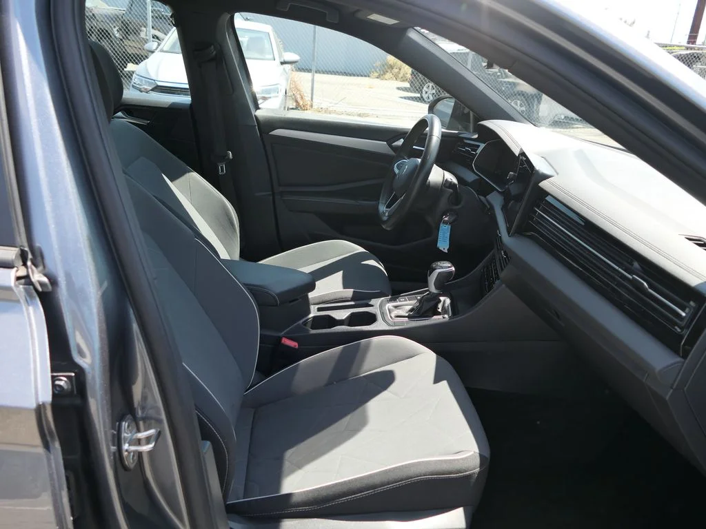 Used 2025 Pyrite Silver Metallic Volkswagen 1.5T Sport image 26