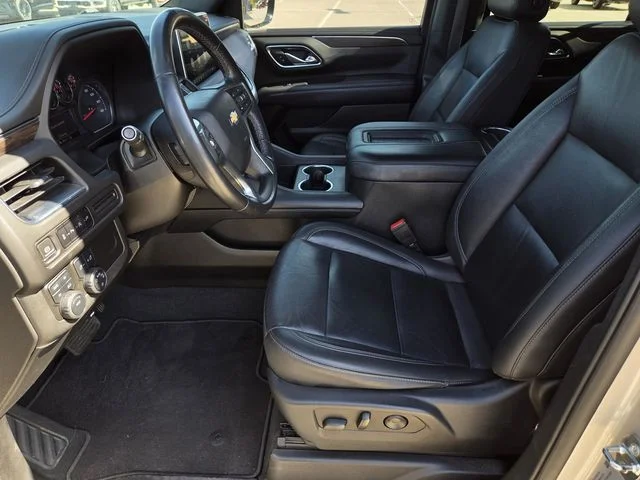 Used 2021 Empire Beige Metallic Chevrolet LT image 25