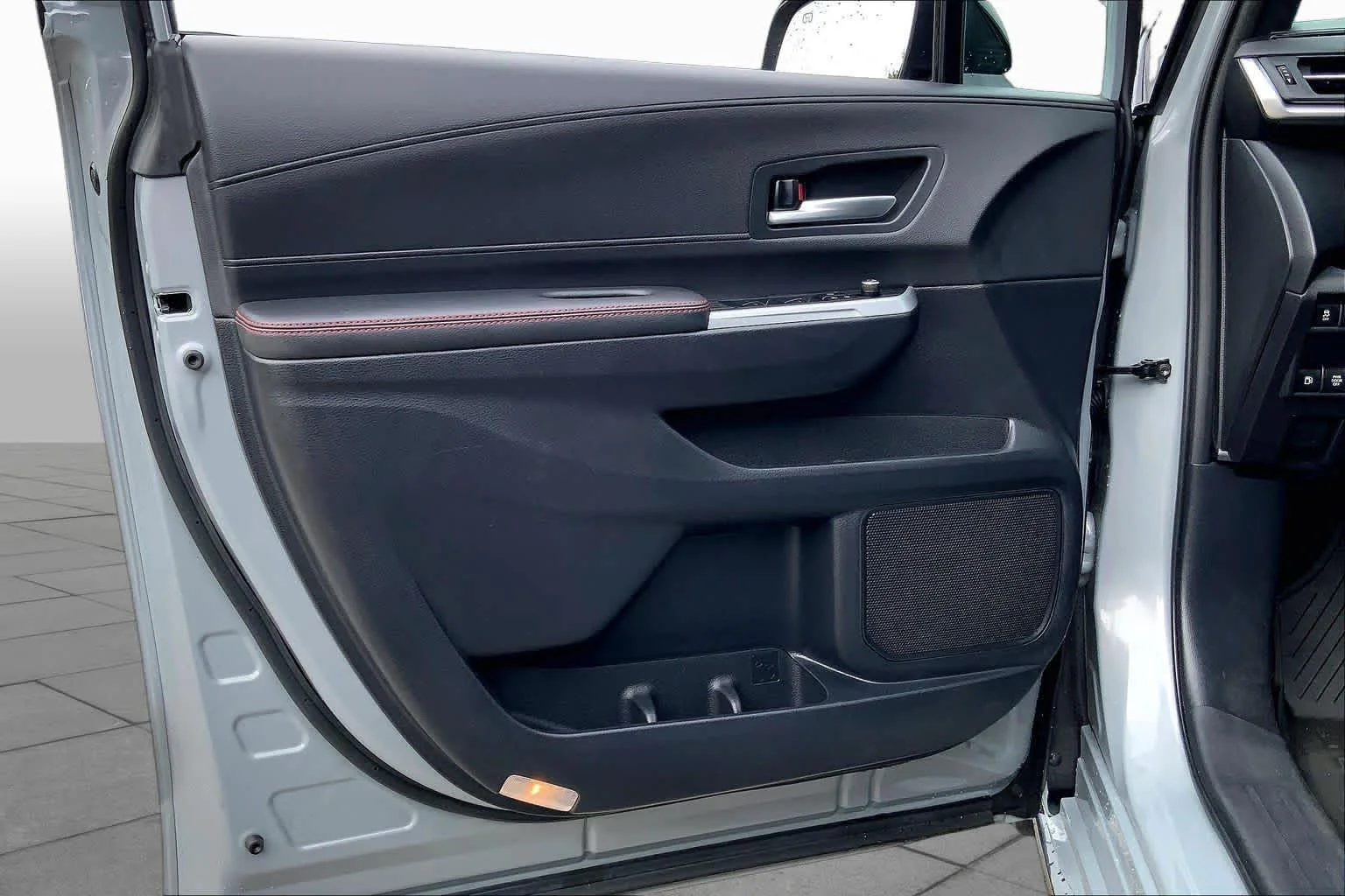 Used 2025 Cement Toyota XSE image 22